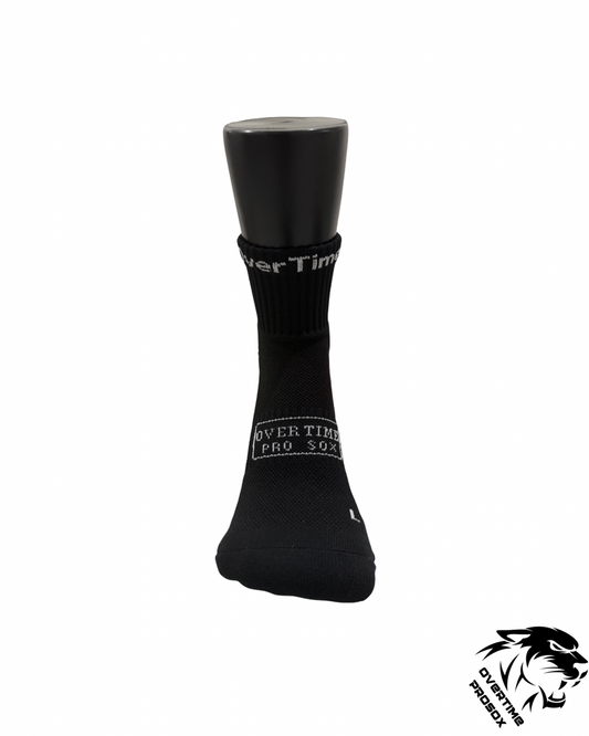ANKLE LENGTH GRIP SOCK - BLACK